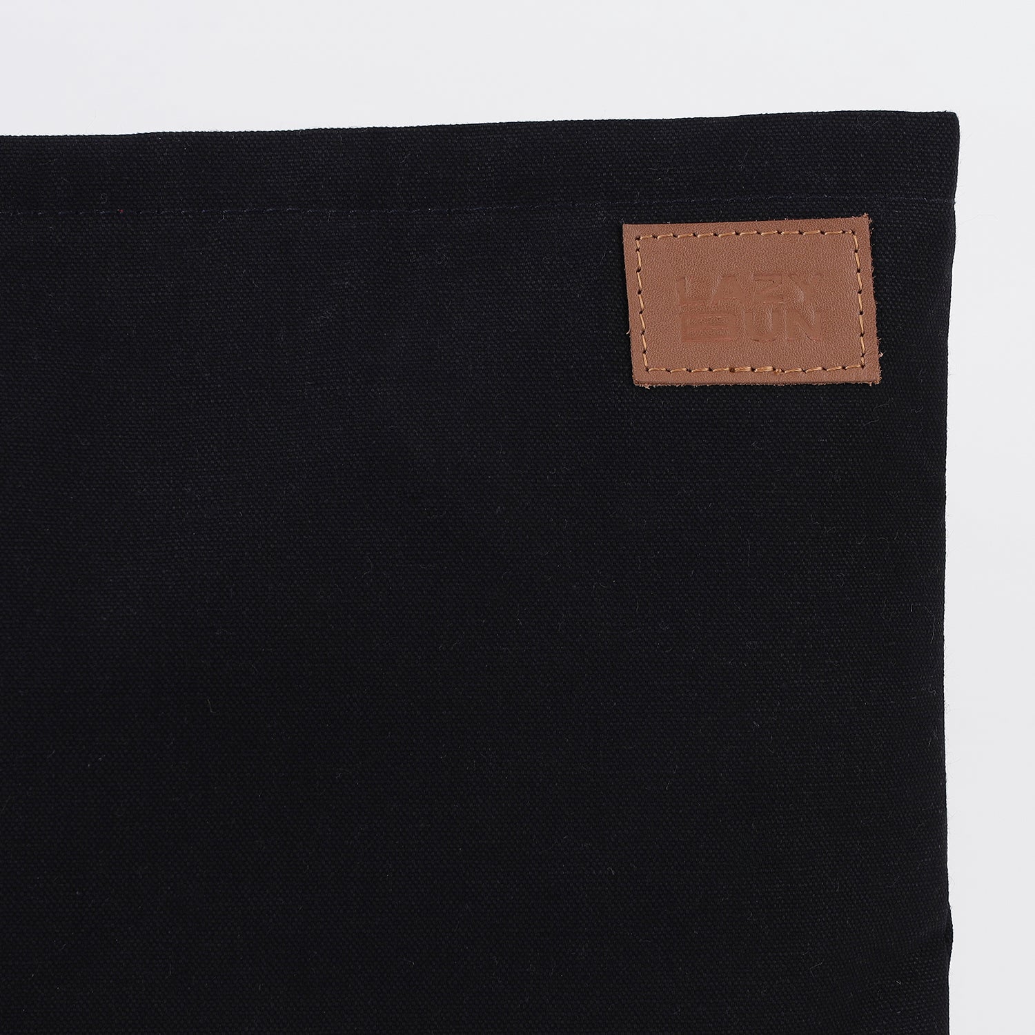 BLACK LAPTOP SLEEVE