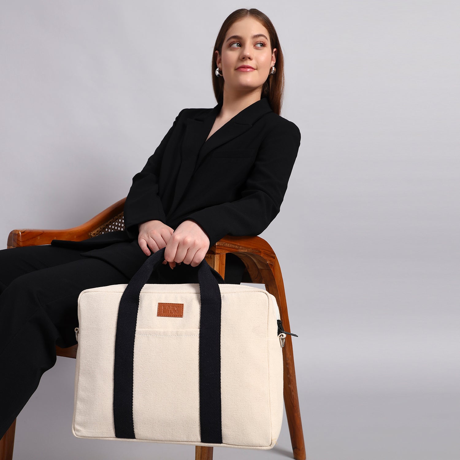 OFF WHITE BUSINESS BAG