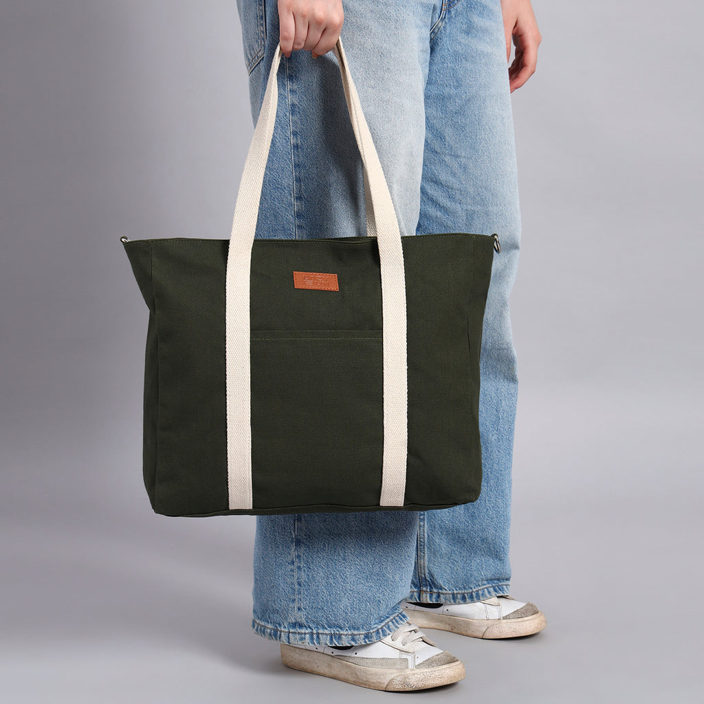 BLACK TOTE BAG