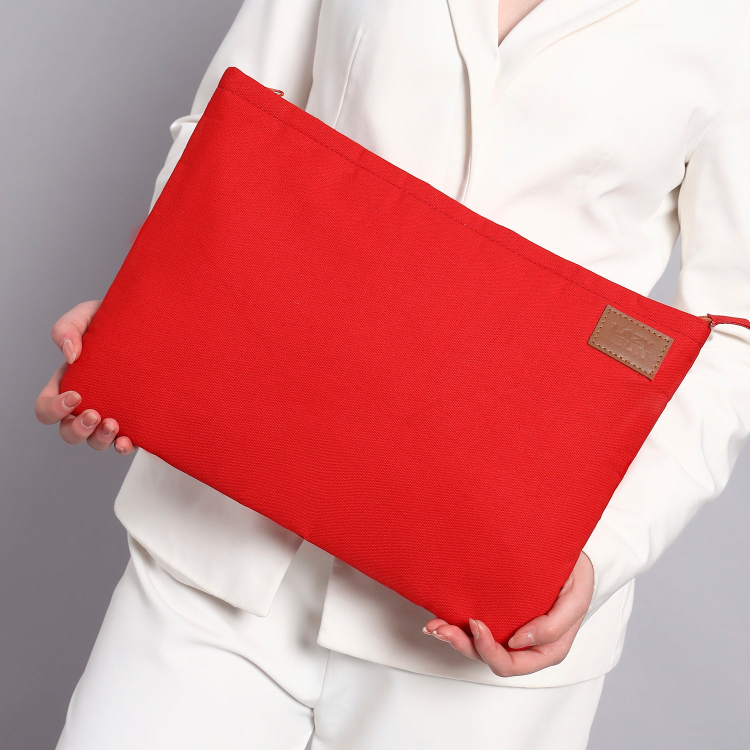 RED LAPTOP SLEEVE