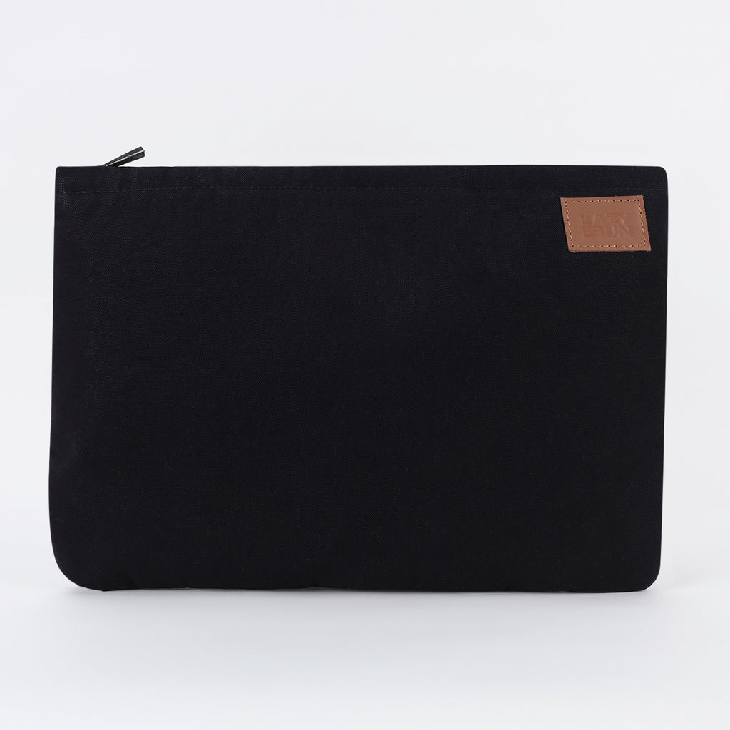 BLACK LAPTOP SLEEVE