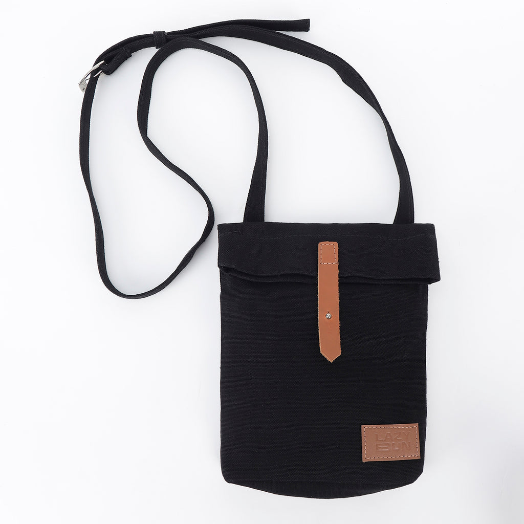 BLACK CROSSBODY BAG
