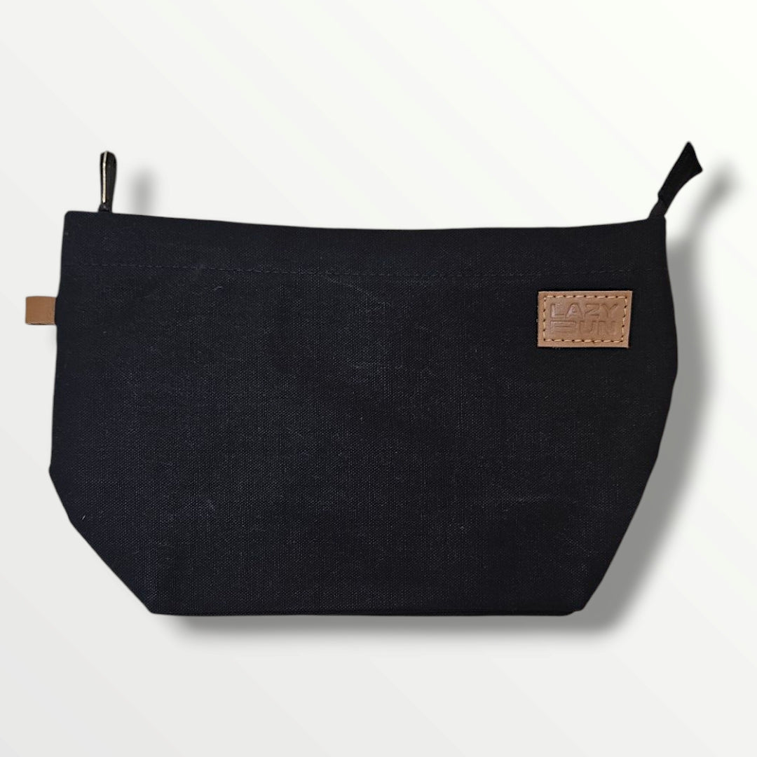 BLACK POUCH ORGANIZER